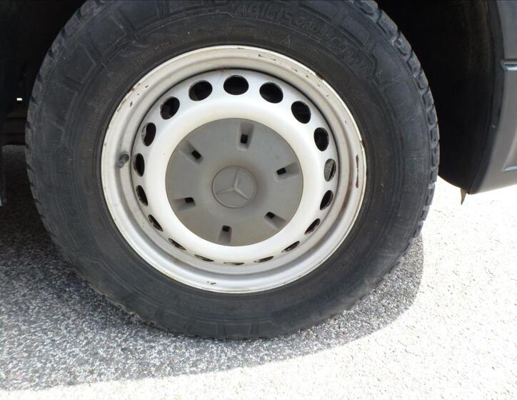 Mercedes-Benz Sprinter 48