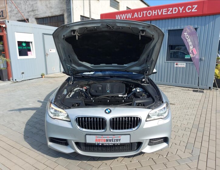 BMW Řada 5 Kombi 3,0 l 230 kw
