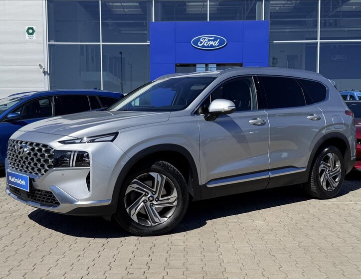Hyundai Santa Fe SUV / Terénní 2,2 l 142 kw