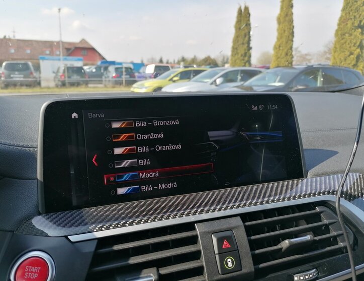 BMW X4 SUV / Terénní 3,0 l 375 kw