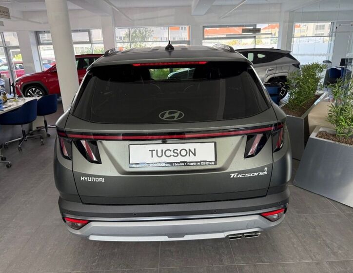 Hyundai Tucson 4
