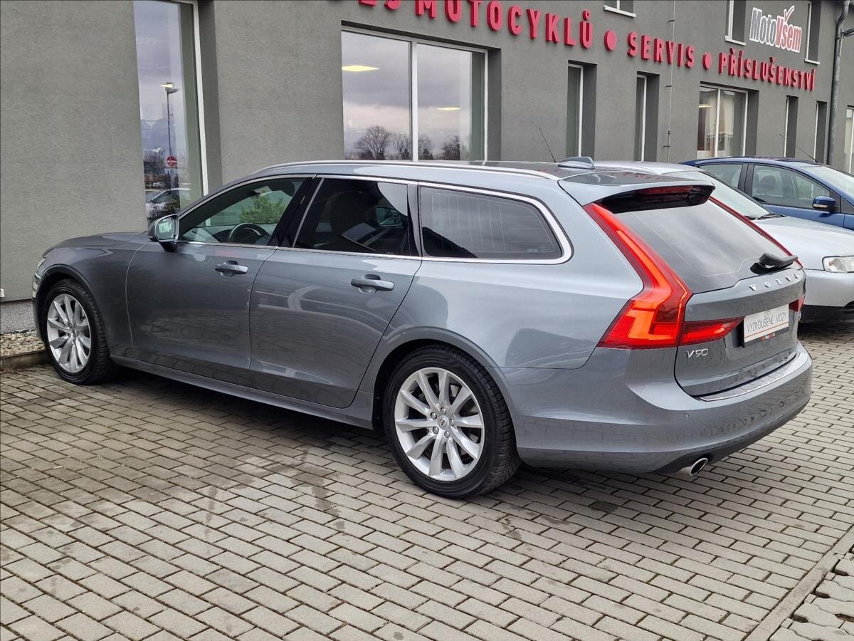 Volvo V90 Kombi 2,0 l 173 kw