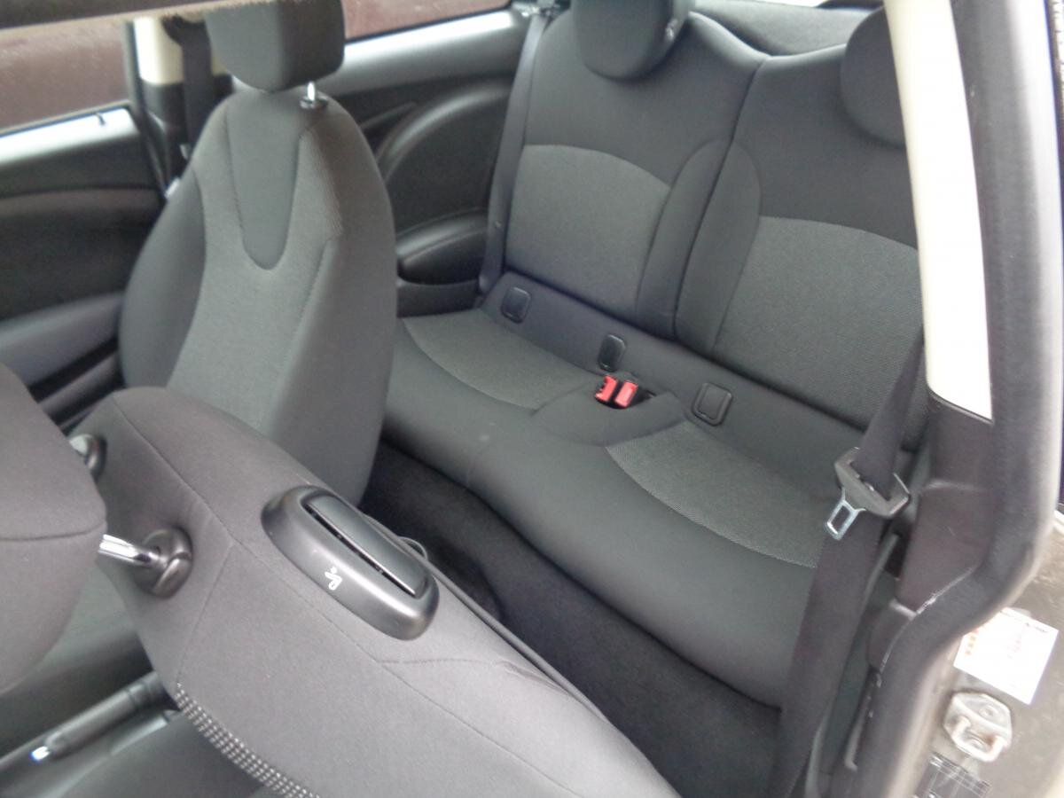 Mini Cooper Hatchback 1,6 l 72 kw