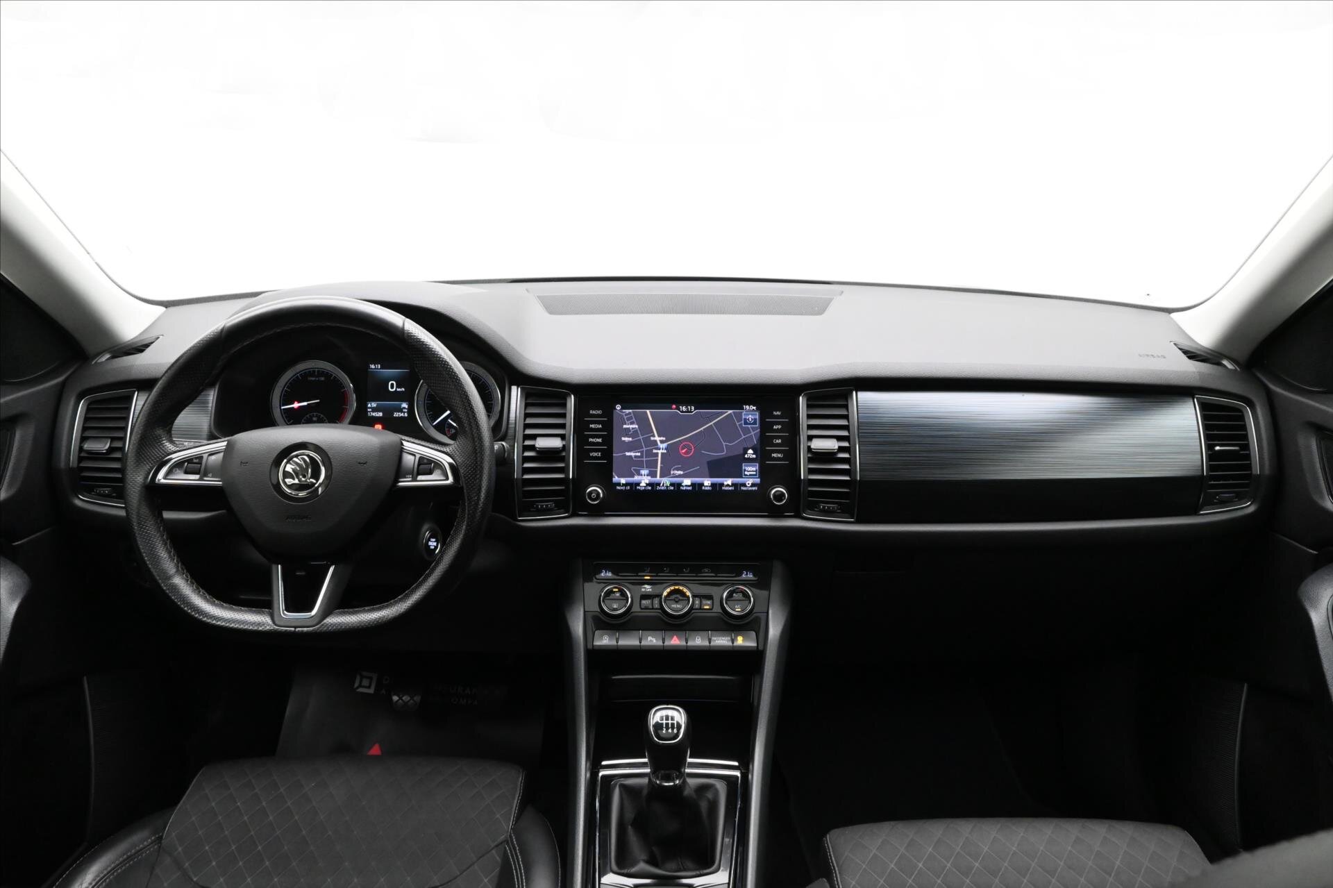 Škoda Kodiaq SUV / Terénní 1,5 l 110 kw