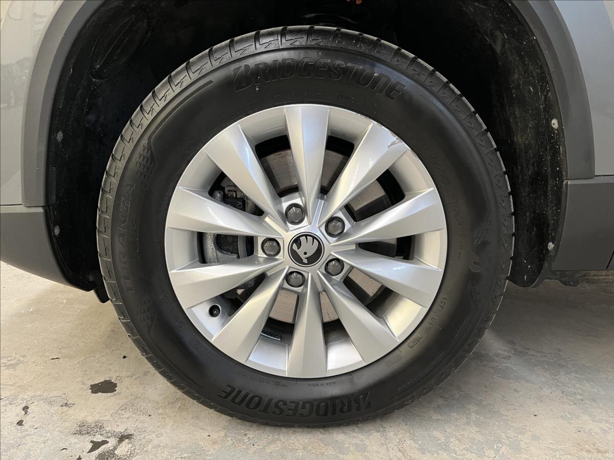 Škoda Karoq SUV / Terénní 1,5 l 110 kw