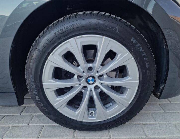 BMW Řada 3 Kombi 2,0 l 110 kw