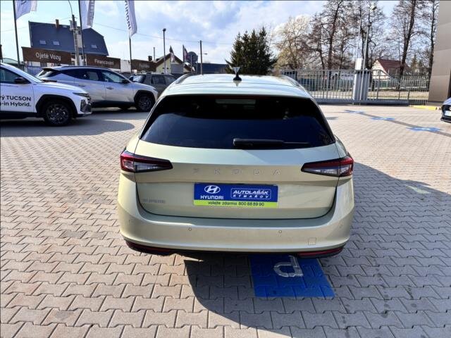 Škoda Superb Kombi 2,0 l 110 kw