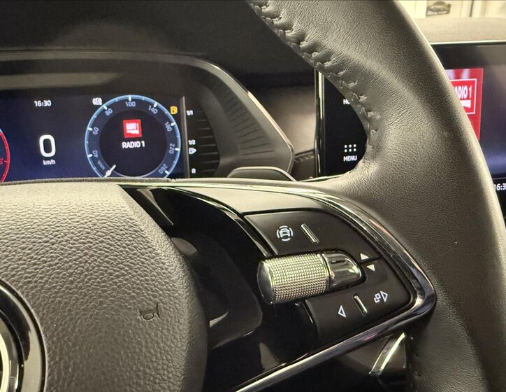 Škoda Octavia Sedan / Limuzína 1,5 l 110 kw