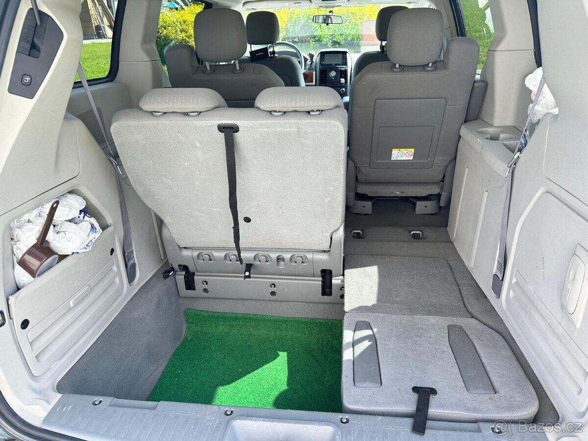 Chrysler Town & Country