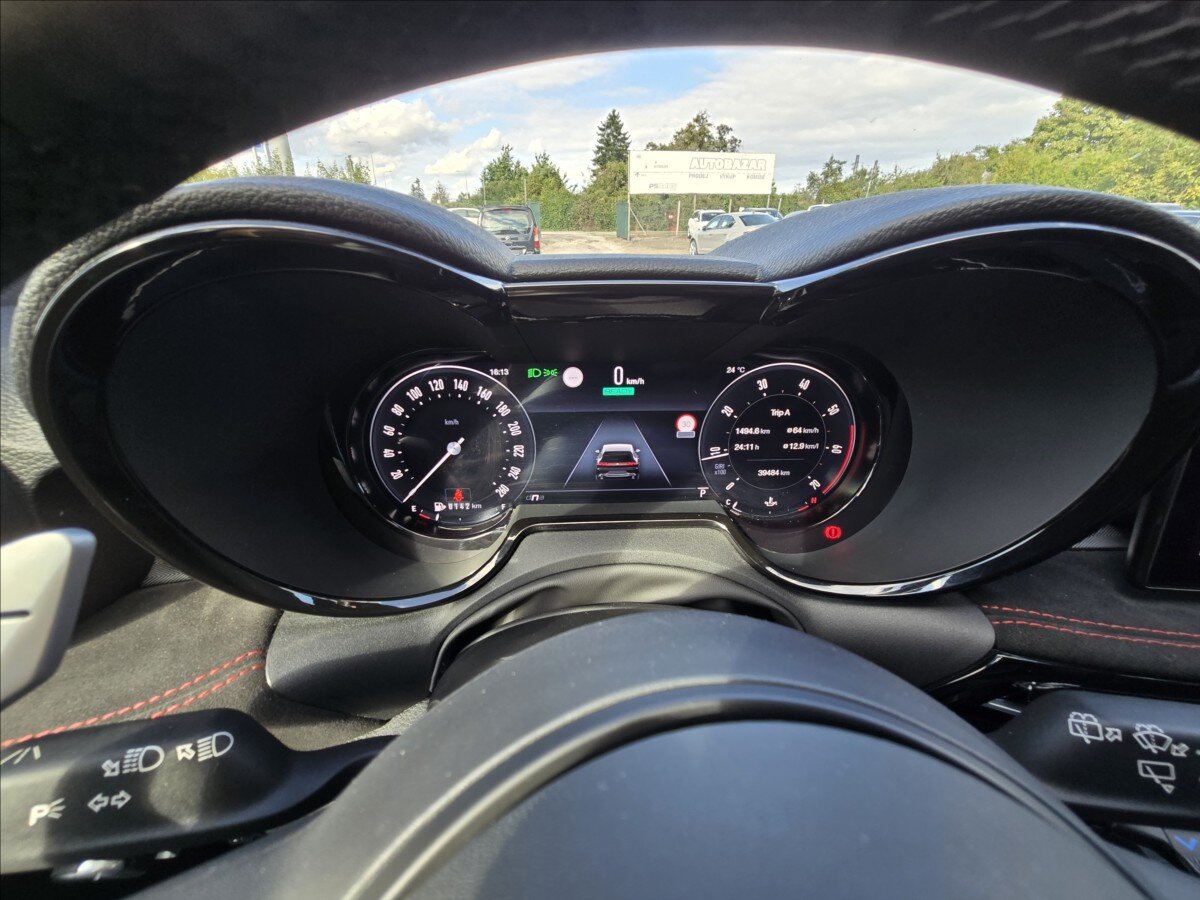 Alfa Romeo Tonale SUV / Terénní 1,5 l 117 kw
