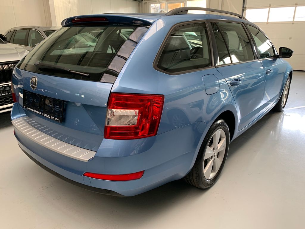 Škoda Octavia Kombi 2,0 l 110 kw
