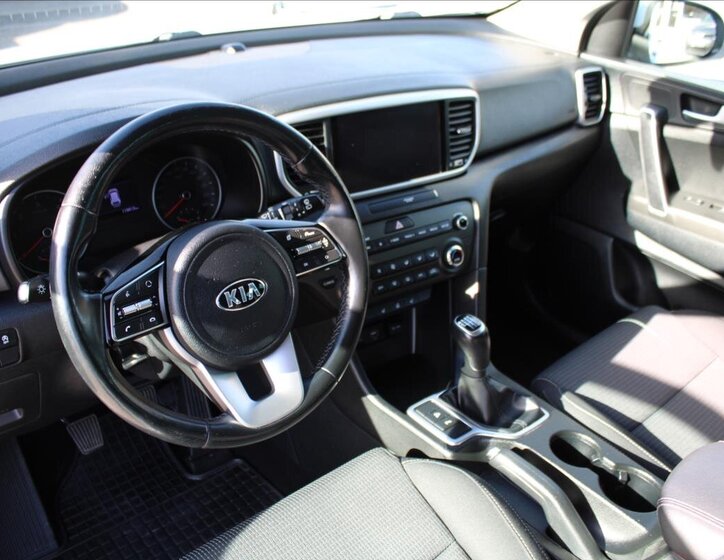 KIA Sportage 10