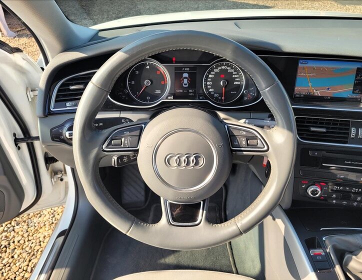 Audi A4 Sedan 2,0 l 110 kw