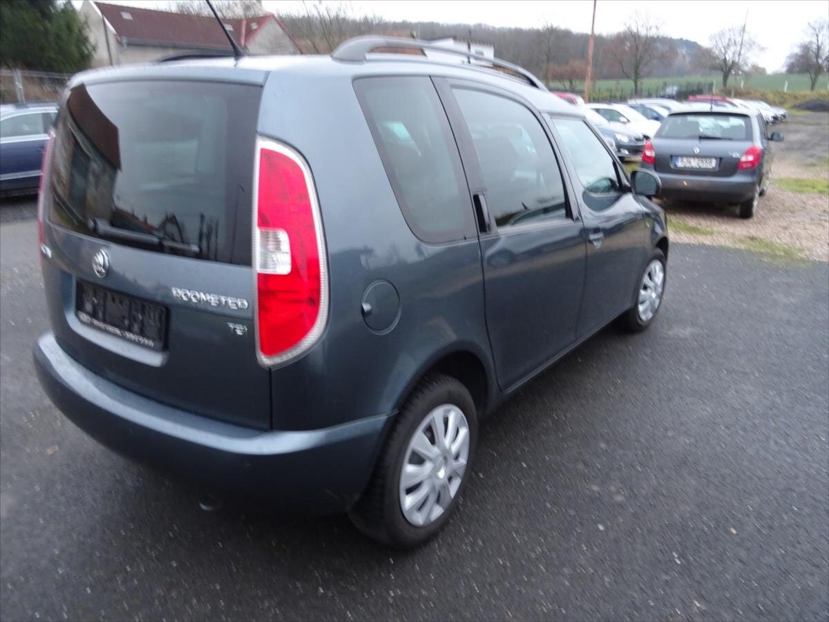 Škoda Roomster MPV 1,2 l 63 kw