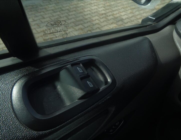 Ford Transit Custom Ostatní 2,0 l 79 kw