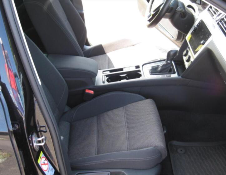 Volkswagen Passat 16