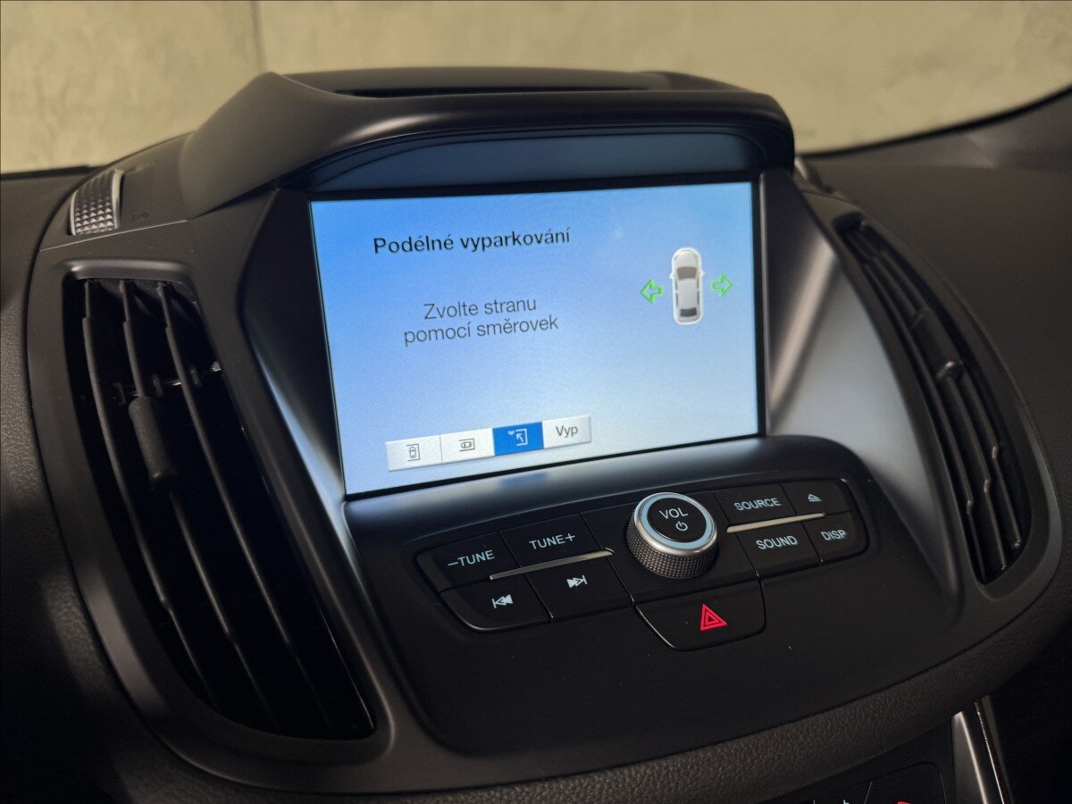 Ford Kuga SUV 2,0 l 178 kw