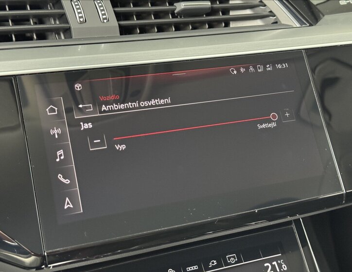 Audi e-tron SUV 0,0 300 kw