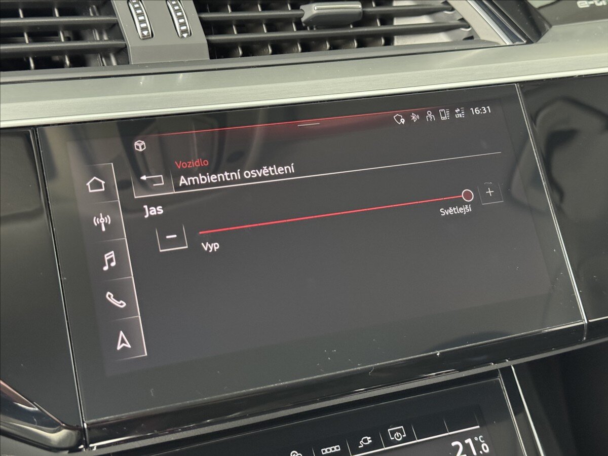 Audi e-tron SUV 0,0 300 kw