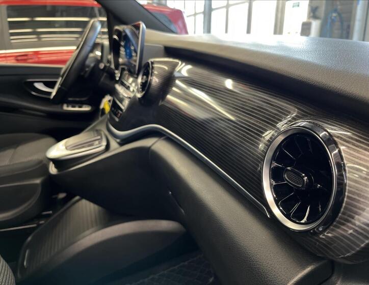 Mercedes-Benz Třídy V 17