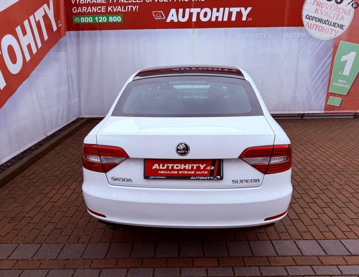 Škoda Superb Sedan 2,0 l 103 kw