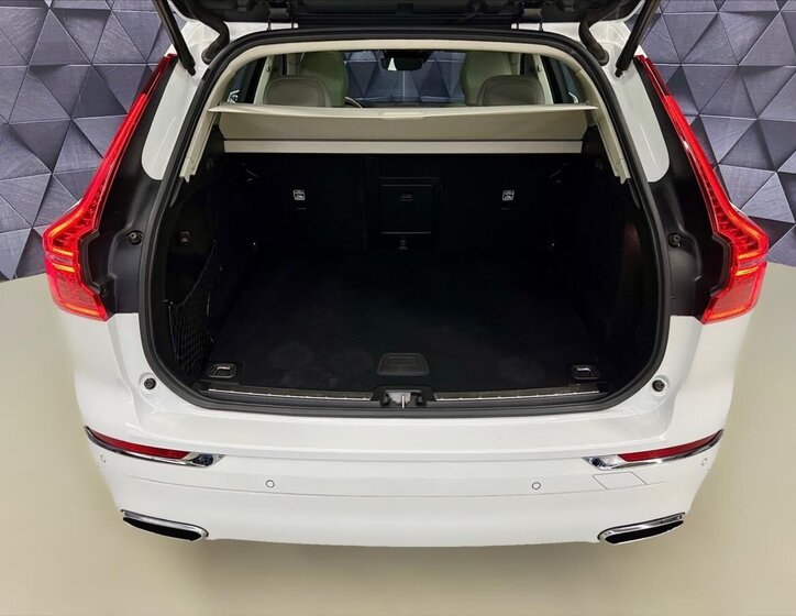 Volvo XC60 SUV 2,0 l 186 kw