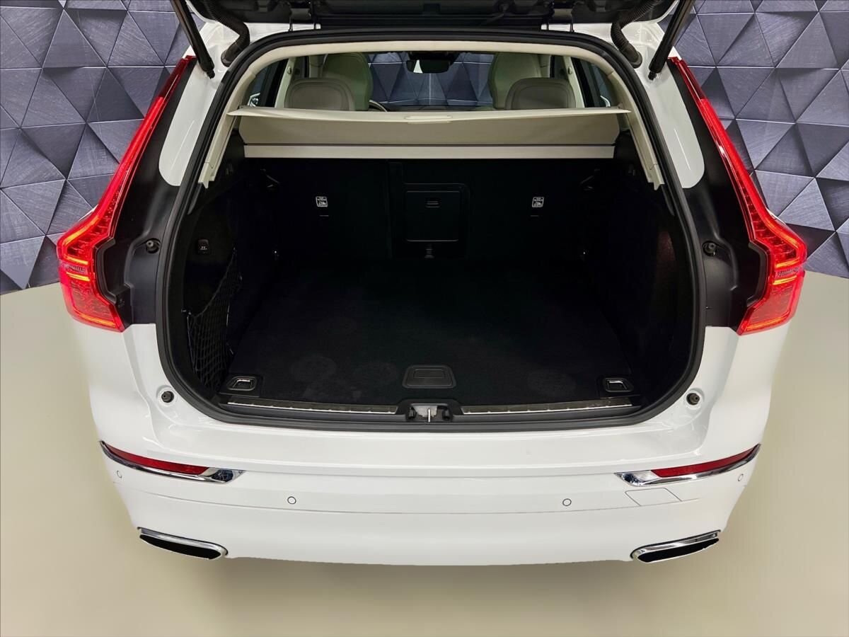 Volvo XC60 SUV 2,0 l 186 kw