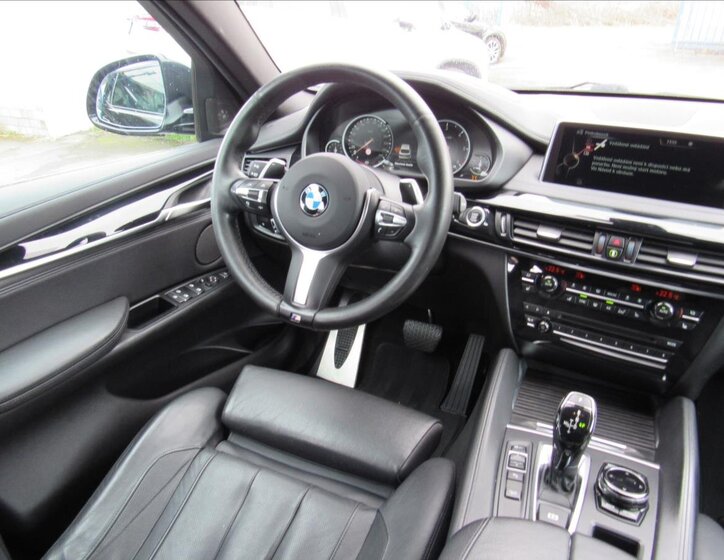 BMW X6 SUV / Terénní 3,0 l 190 kw