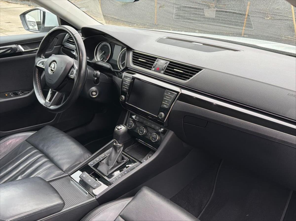 Škoda Superb Sedan 2,0 l 140 kw