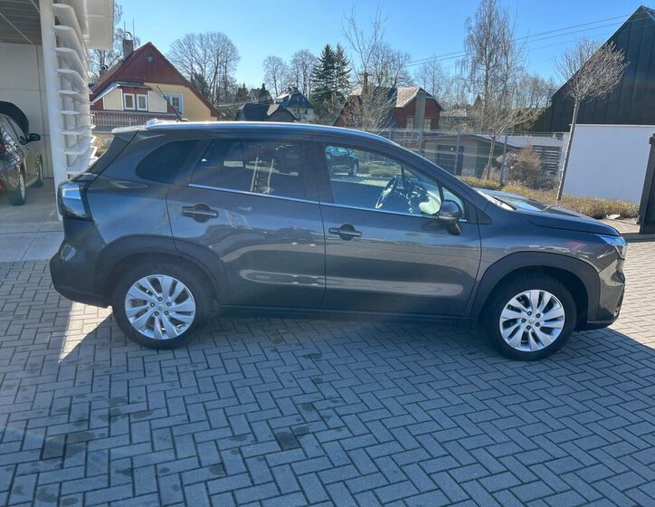 Suzuki S-Cross SUV / Terénní 1,4 l 95 kw