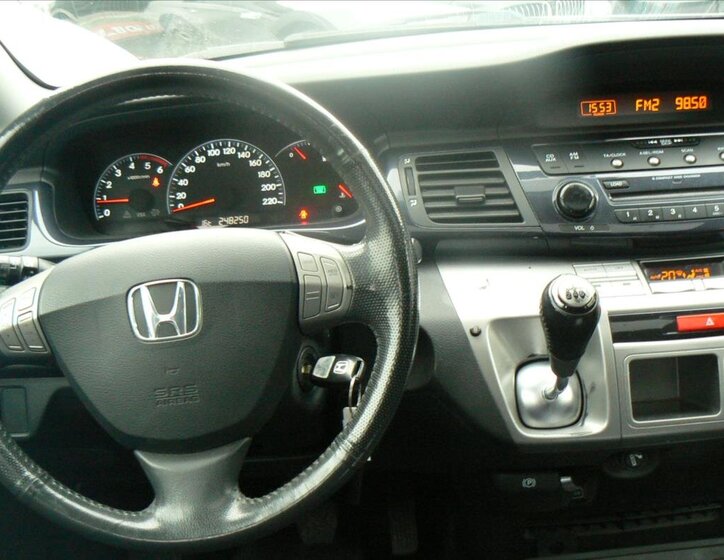 Honda FR-V Kombi 2,2 l 103 kw