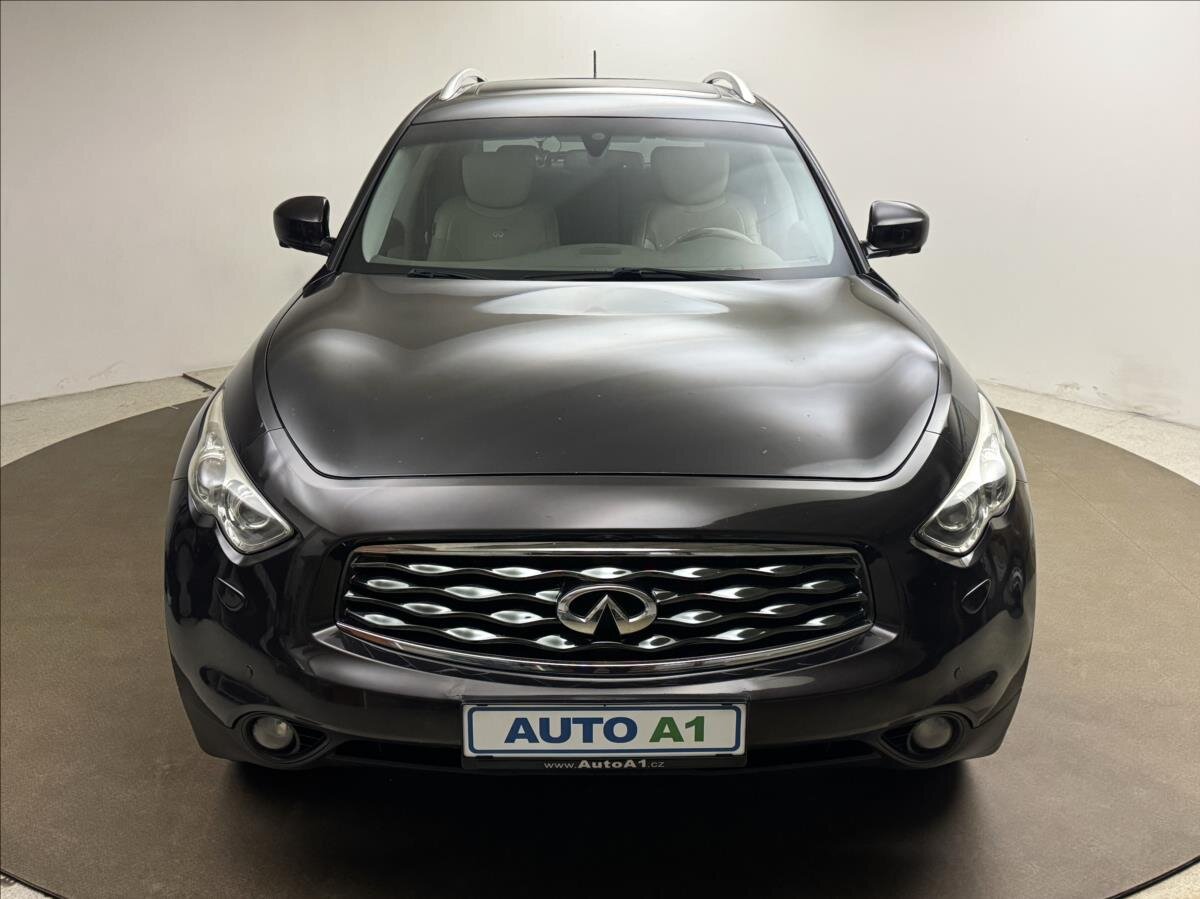 Infiniti FX37