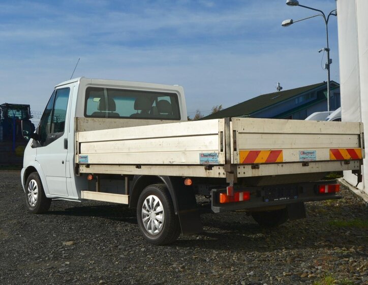 Ford Transit Valník 2,2 l 63 kw