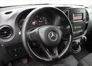 Mercedes-Benz Vito 15