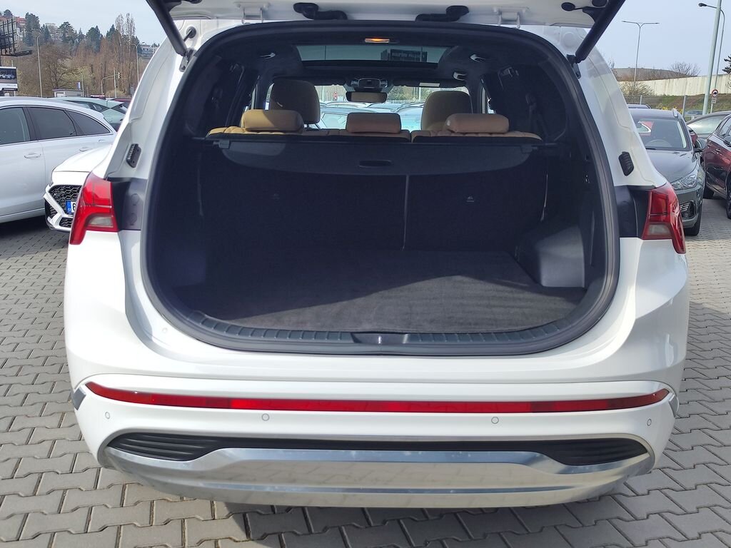 Hyundai Santa Fe SUV / Terénní 2,2 l 142 kw