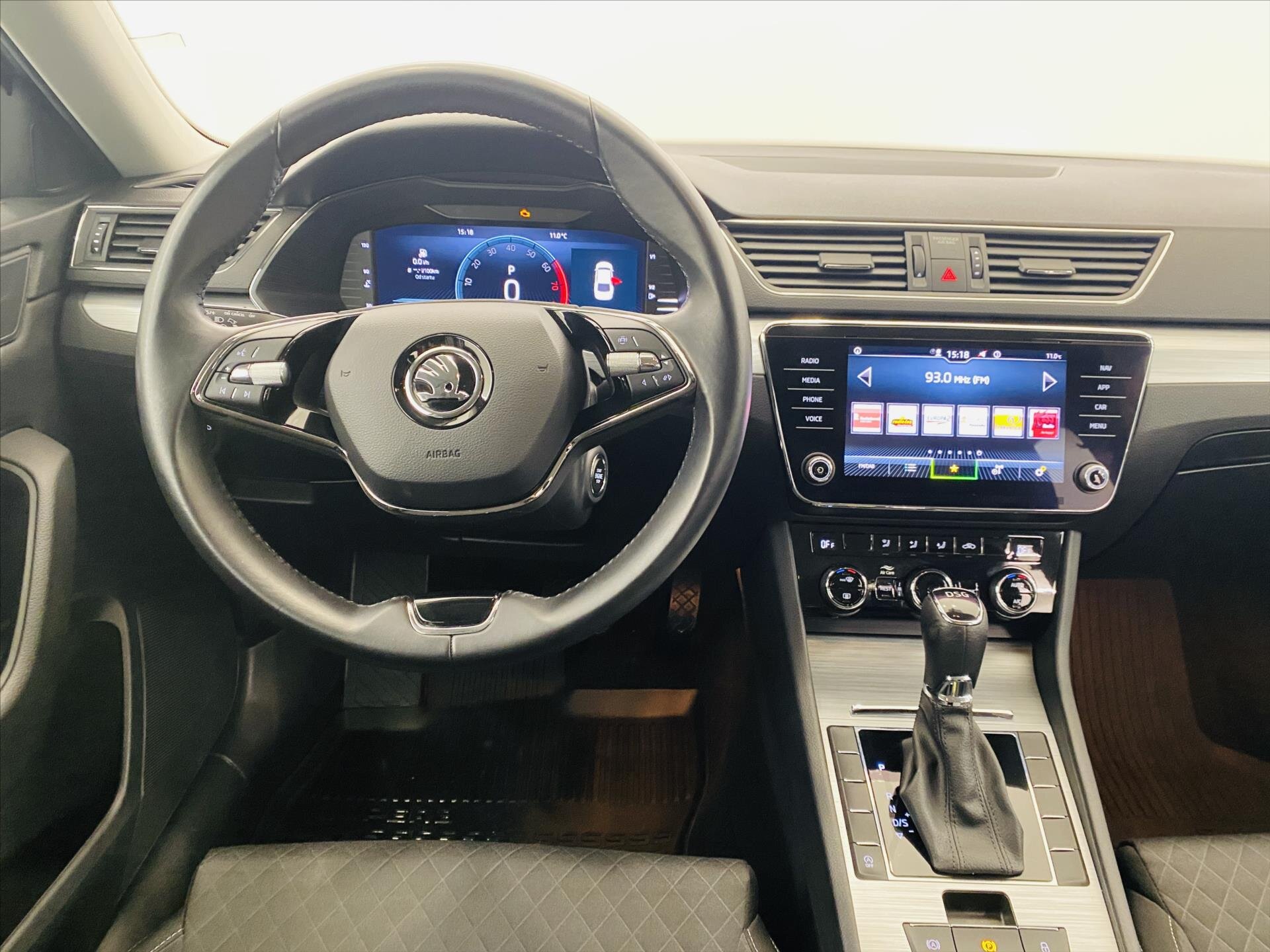 Škoda Superb Liftback 1,5 l 110 kw