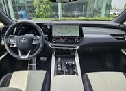 Lexus RX 500h 21