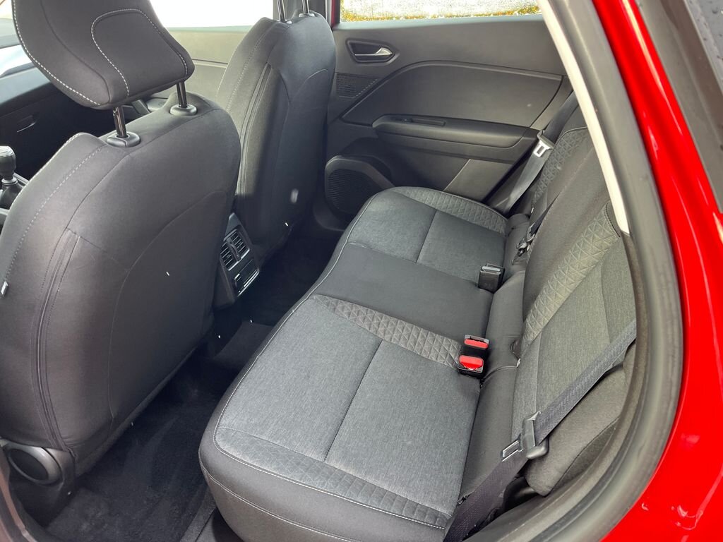 Renault Captur SUV 999,0 67 kw