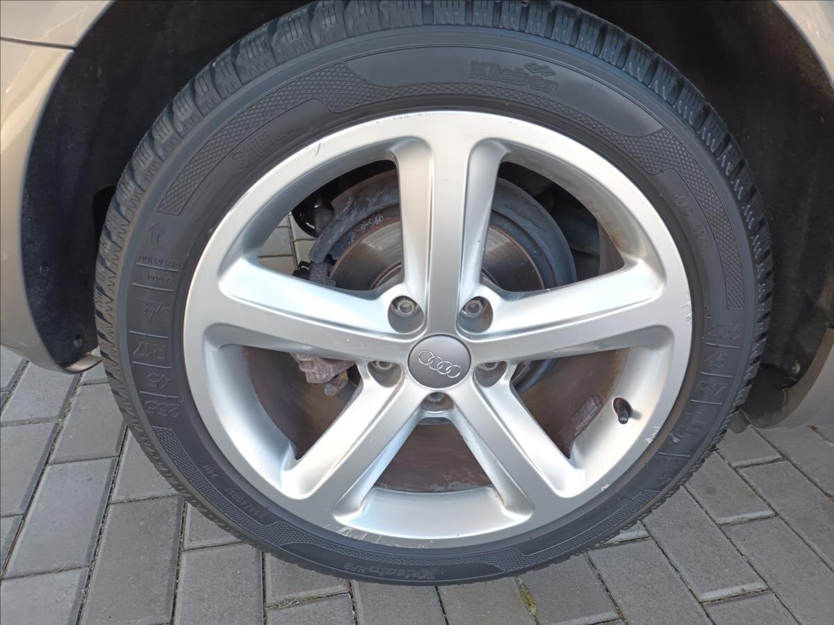 Audi A4 Sedan / Limuzína 1,9 l 85 kw