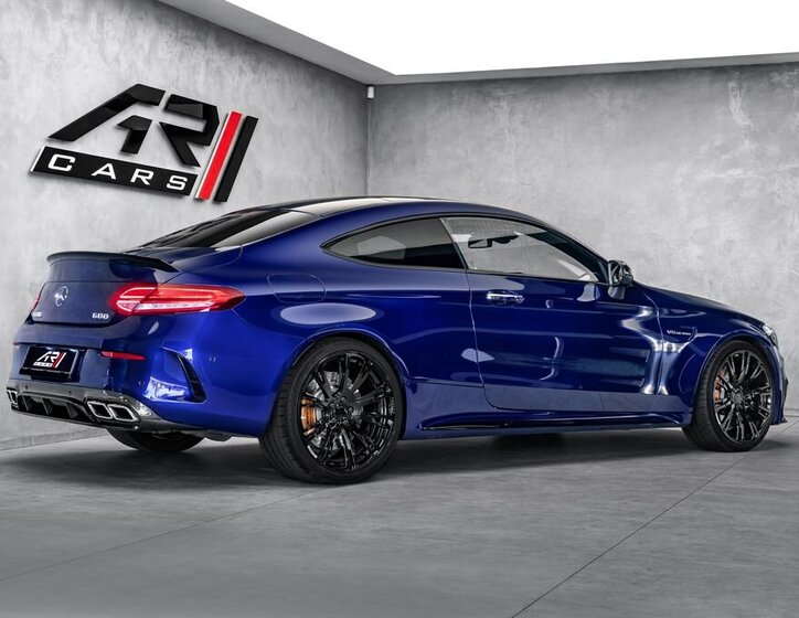 Mercedes-Benz Třídy C Kupé 4,0 l 375 kw