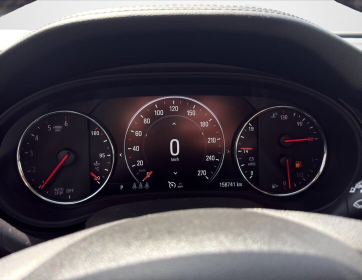 Opel Insignia Kombi 2,0 l 154 kw