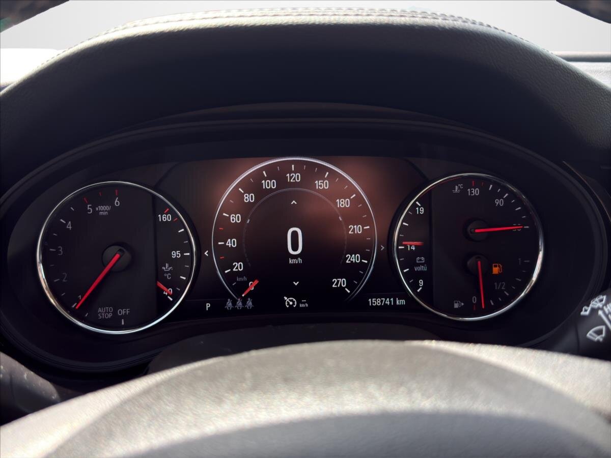Opel Insignia Kombi 2,0 l 154 kw