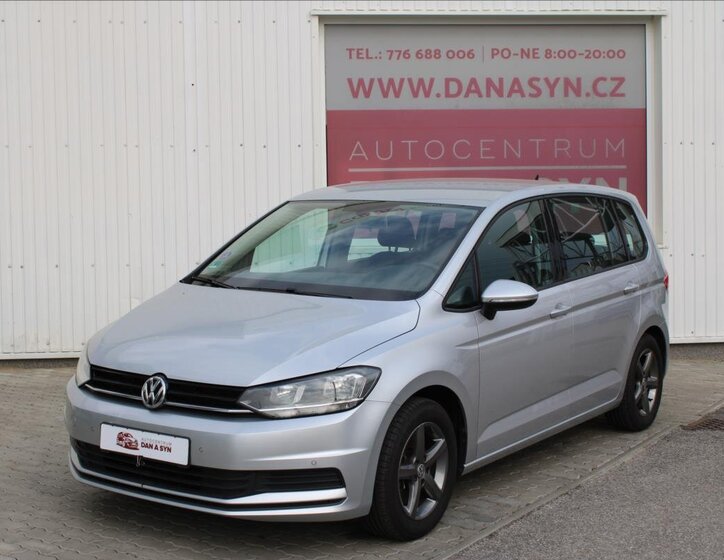 Volkswagen Touran Kombi 1,2 l 81 kw