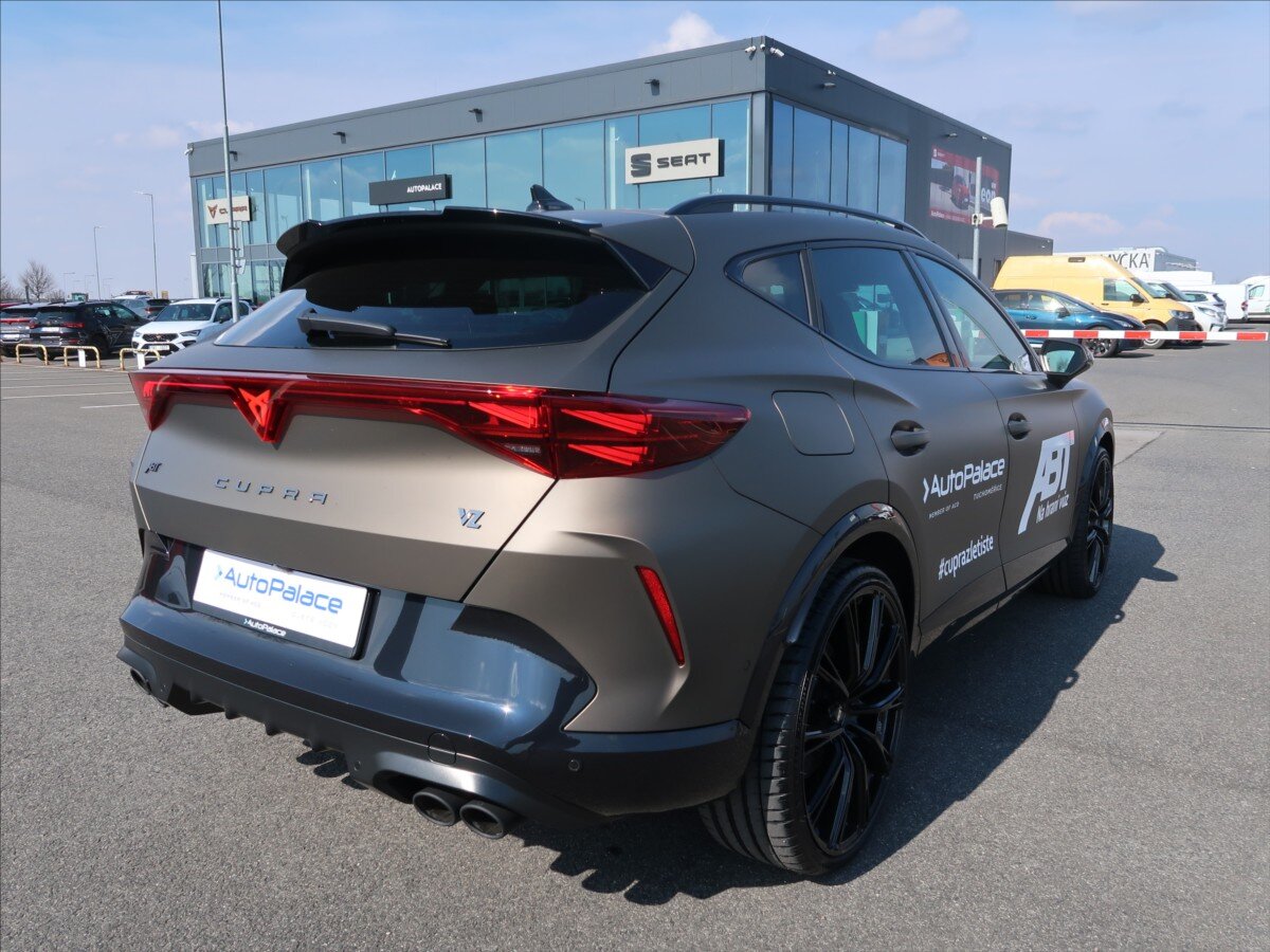 Cupra Formentor SUV / Terénní 2,0 l 294 kw