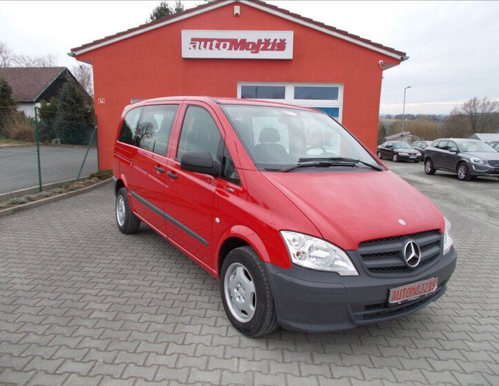 Mercedes-Benz Vito MPV 2,1 l 70 kw