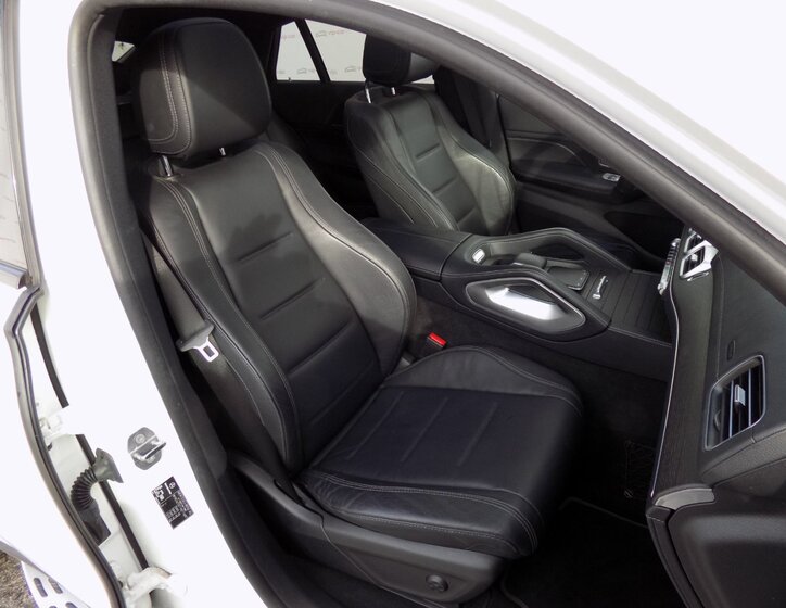 Mercedes-Benz GLE 18