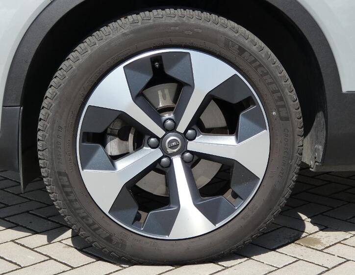 Volvo XC40 22