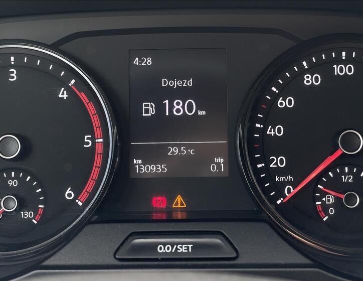 Volkswagen Crafter 9