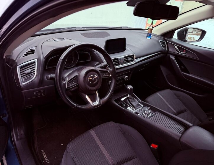 Mazda 3 Hatchback 2,0 l 88 kw