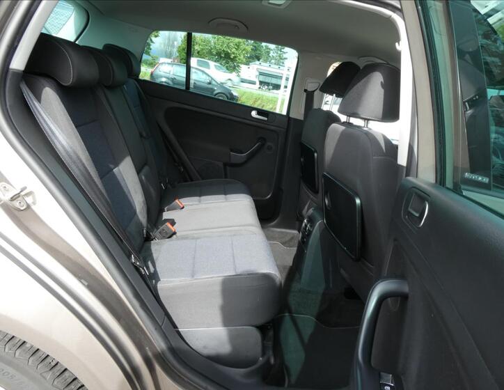 Volkswagen Golf Plus 25